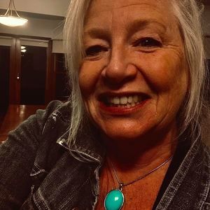 Meet your Posher, Kaye